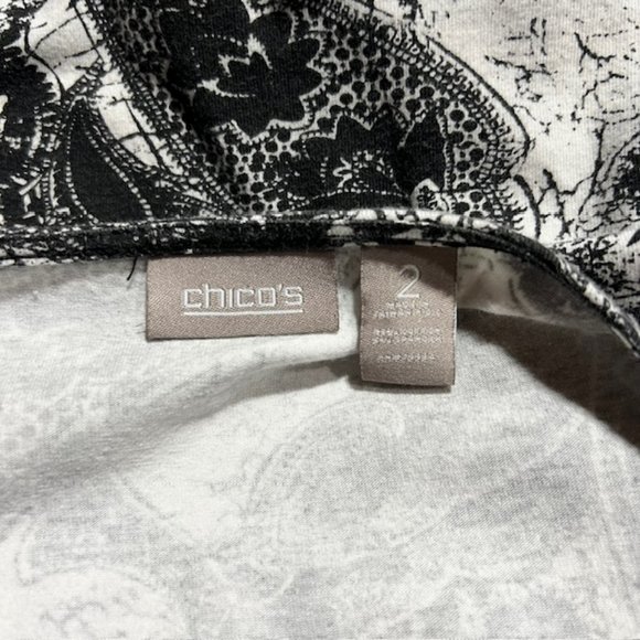 Chico's Black & White Top Size Large - Picture 9 of 9